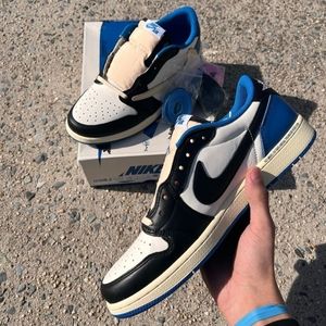 Jordan 1 Low Fragment x Travis Scott